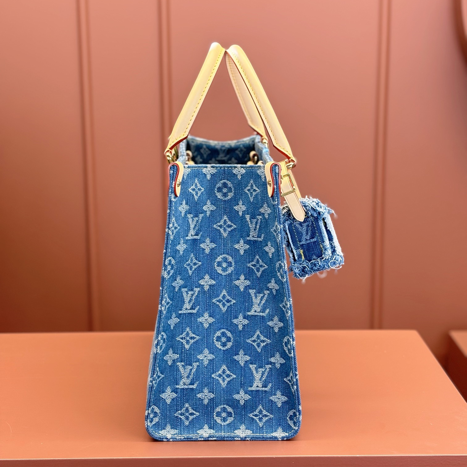 Louis Vuitton 路易威登 Leather Goods