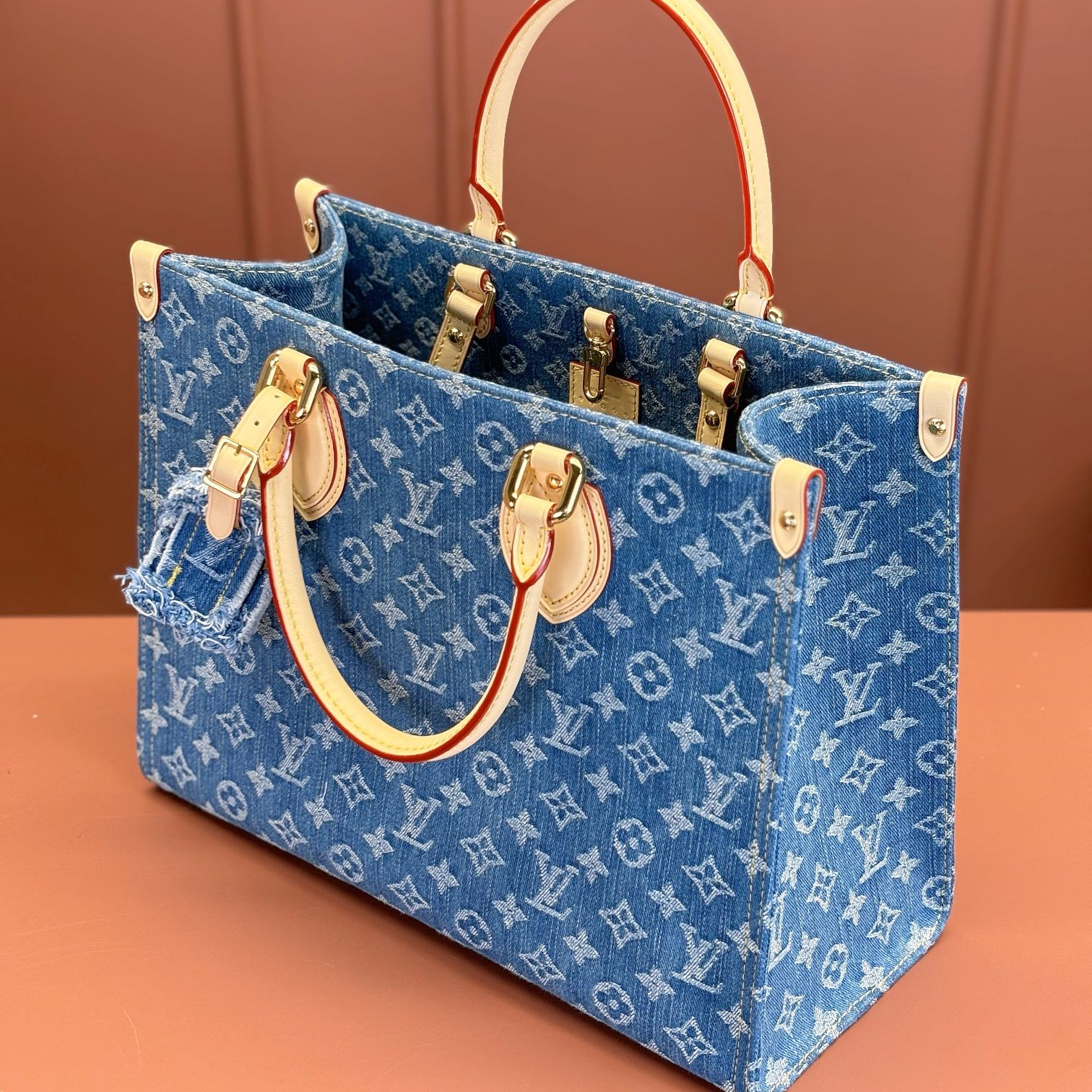 Louis Vuitton 路易威登 Leather Goods