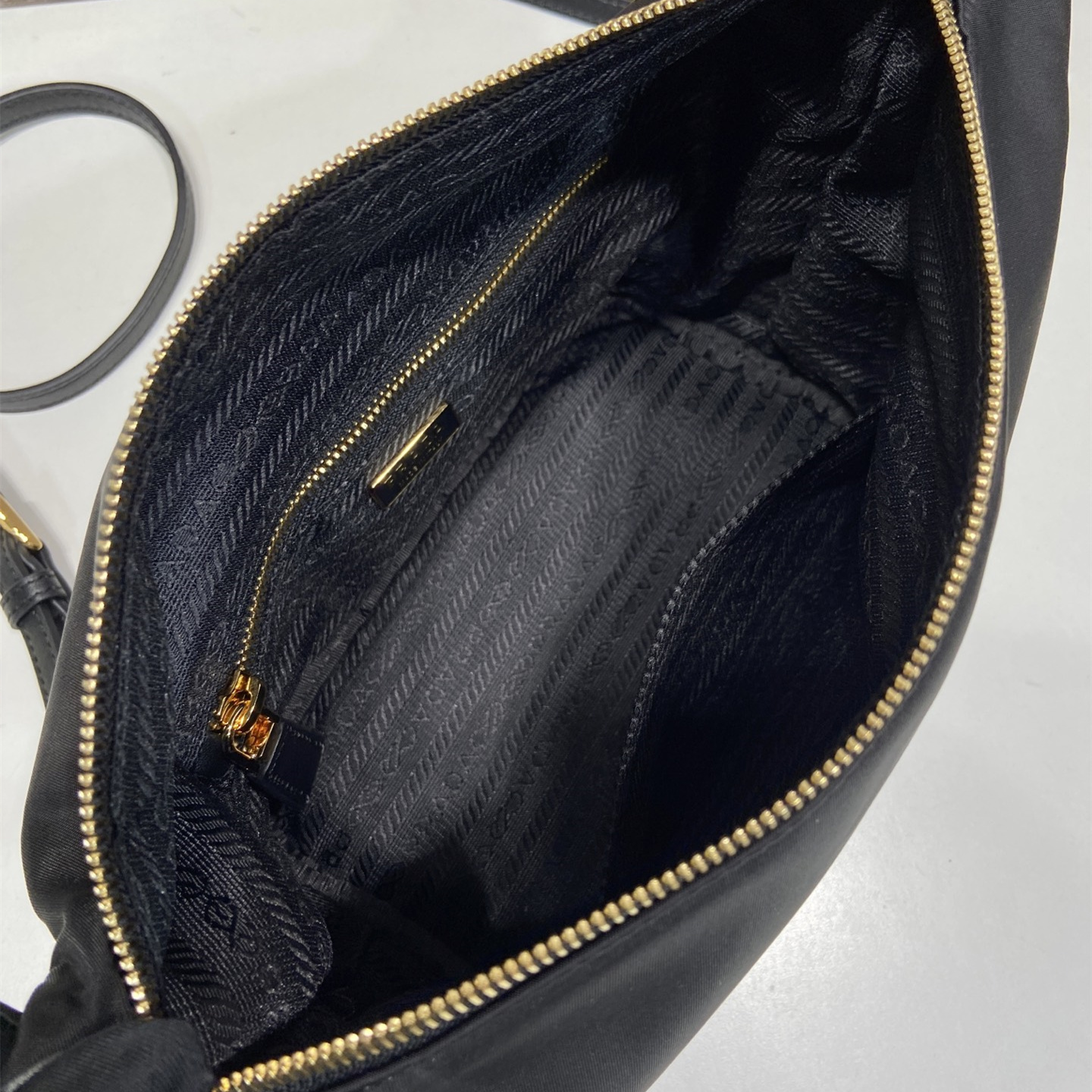 Prada 普拉達 Leather Goods