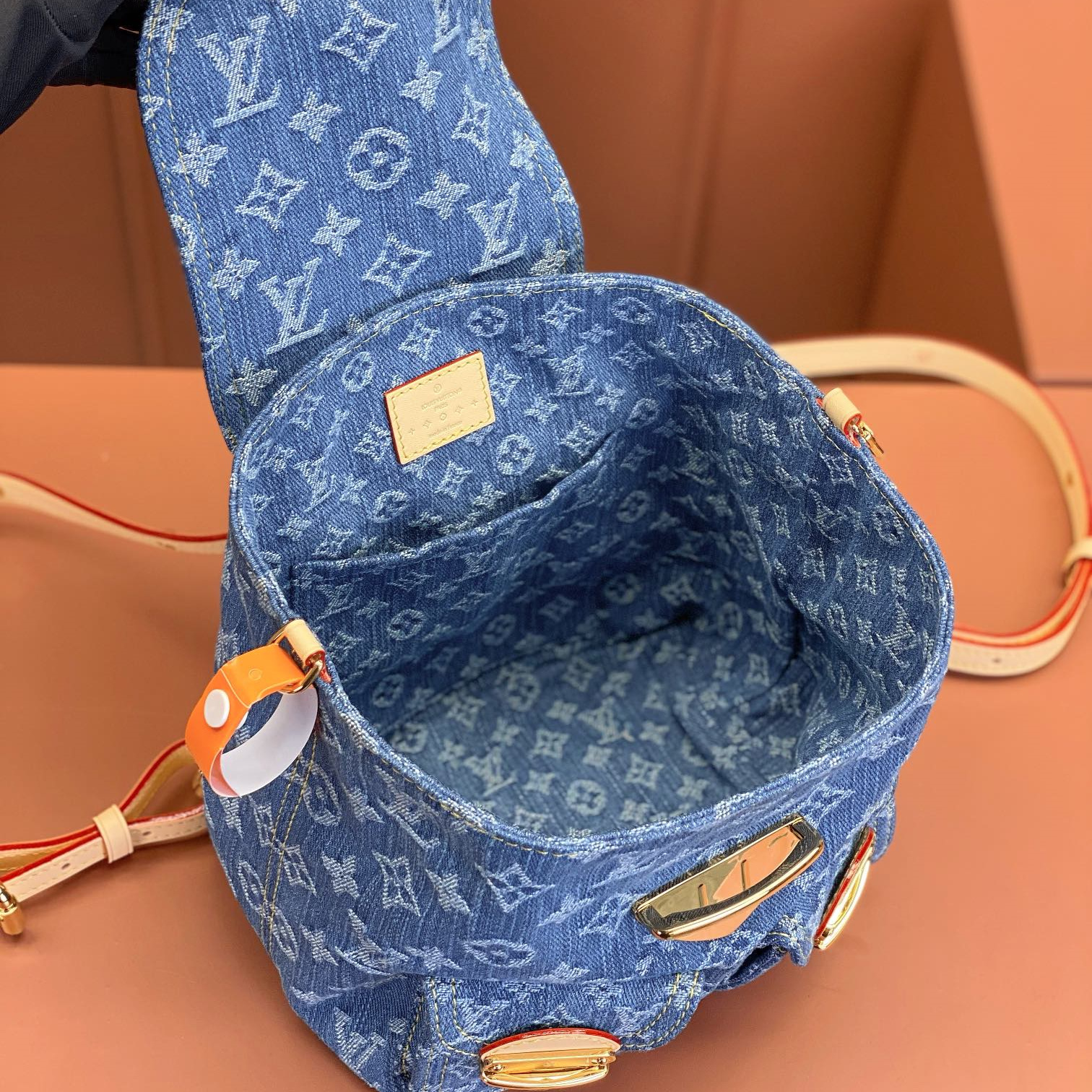 Louis Vuitton 路易威登 Leather Goods