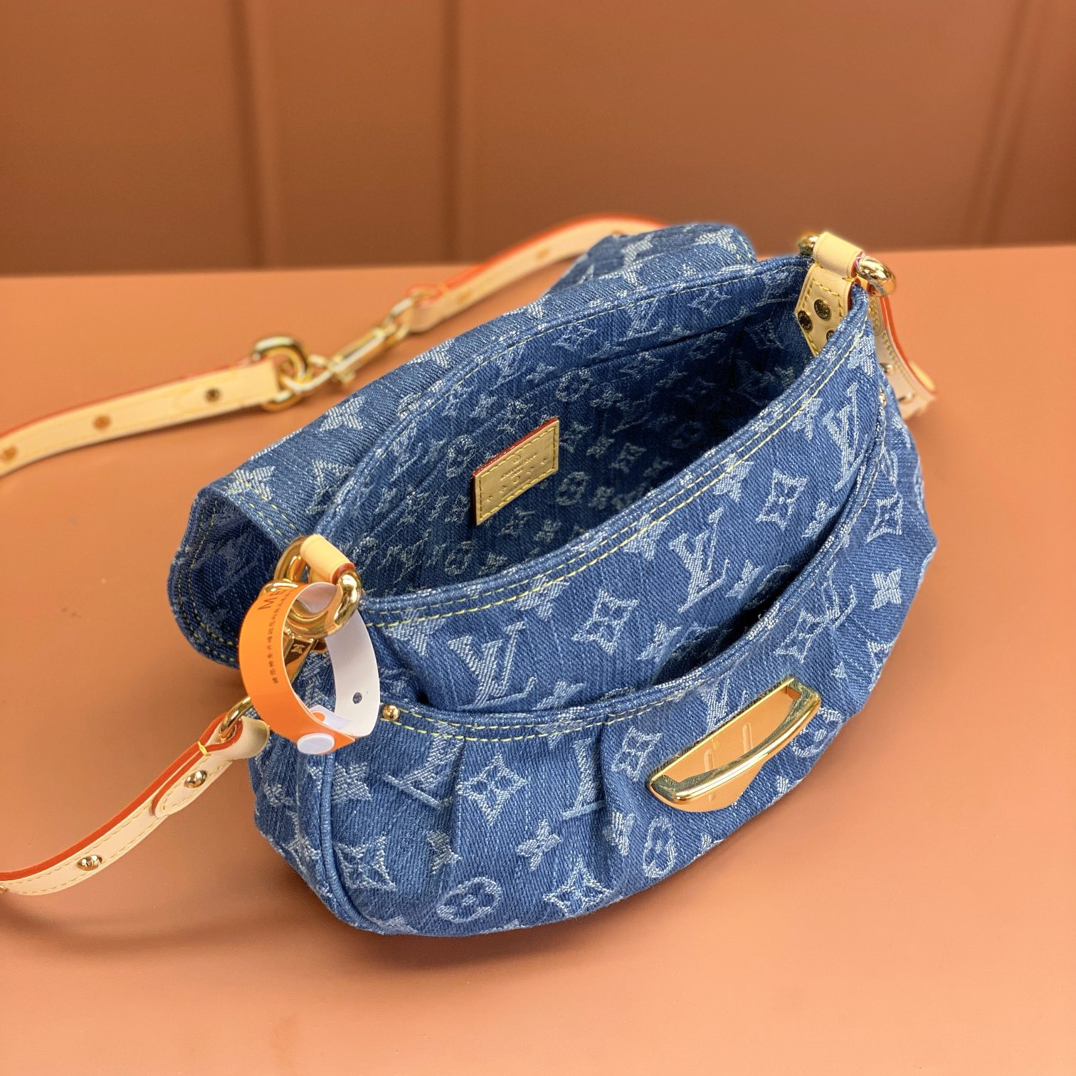 Louis Vuitton 路易威登 Leather Goods