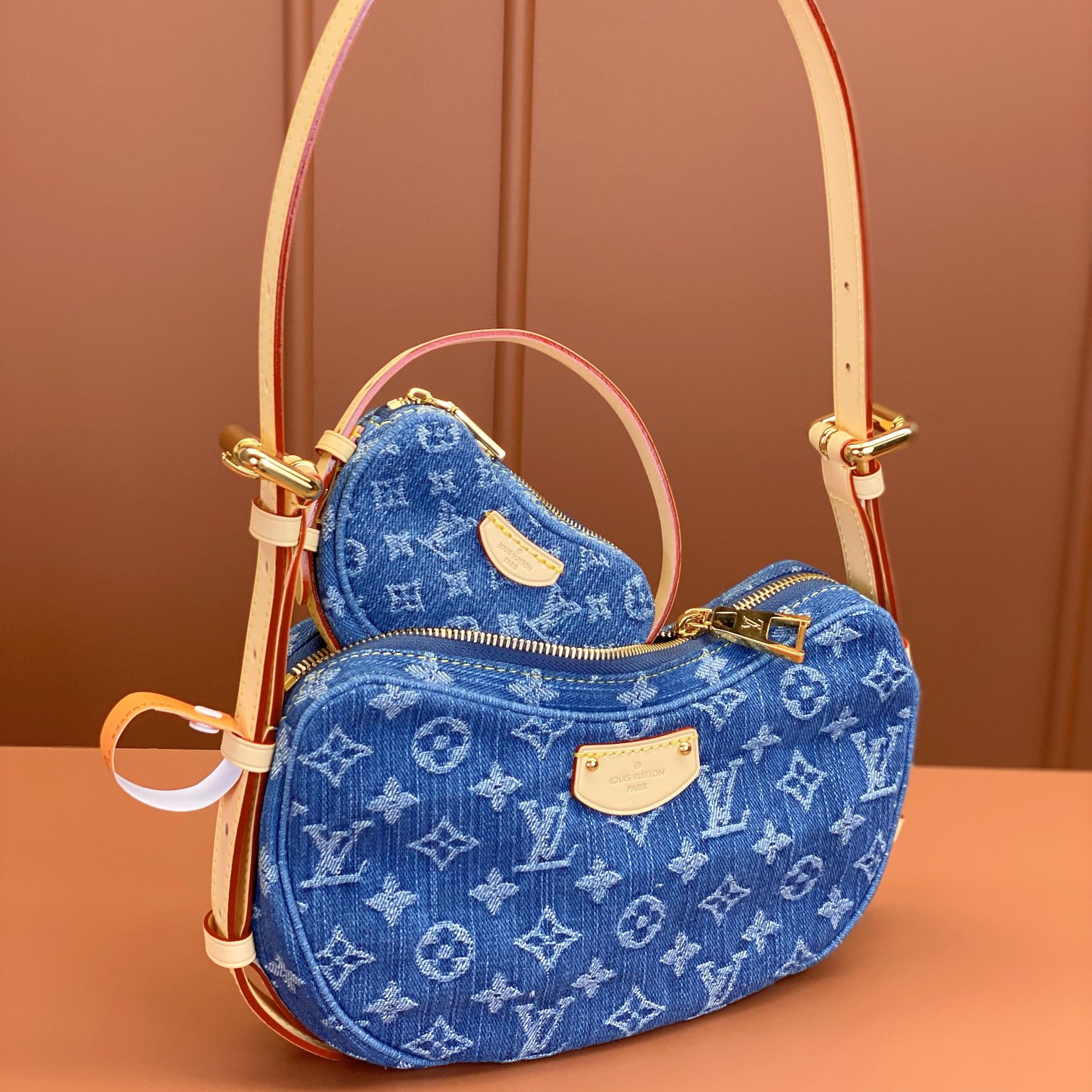 Louis Vuitton 路易威登 Leather Goods