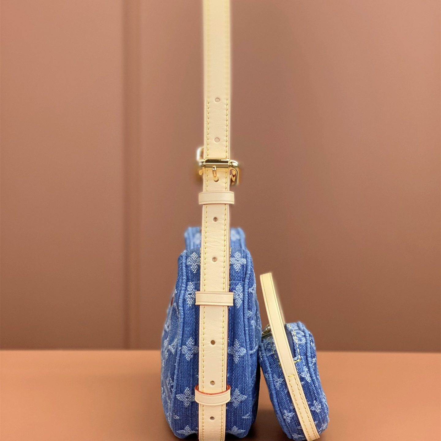 Louis Vuitton 路易威登 Leather Goods