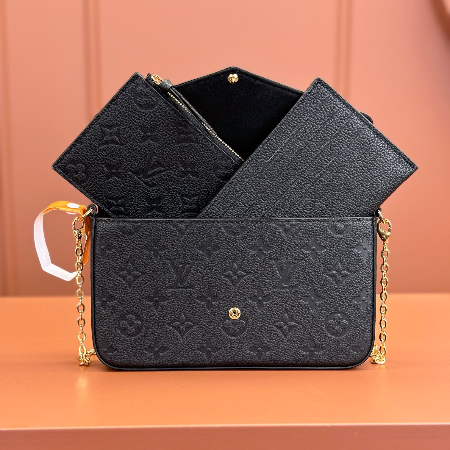 Louis Vuitton 路易威登 Chain Bag