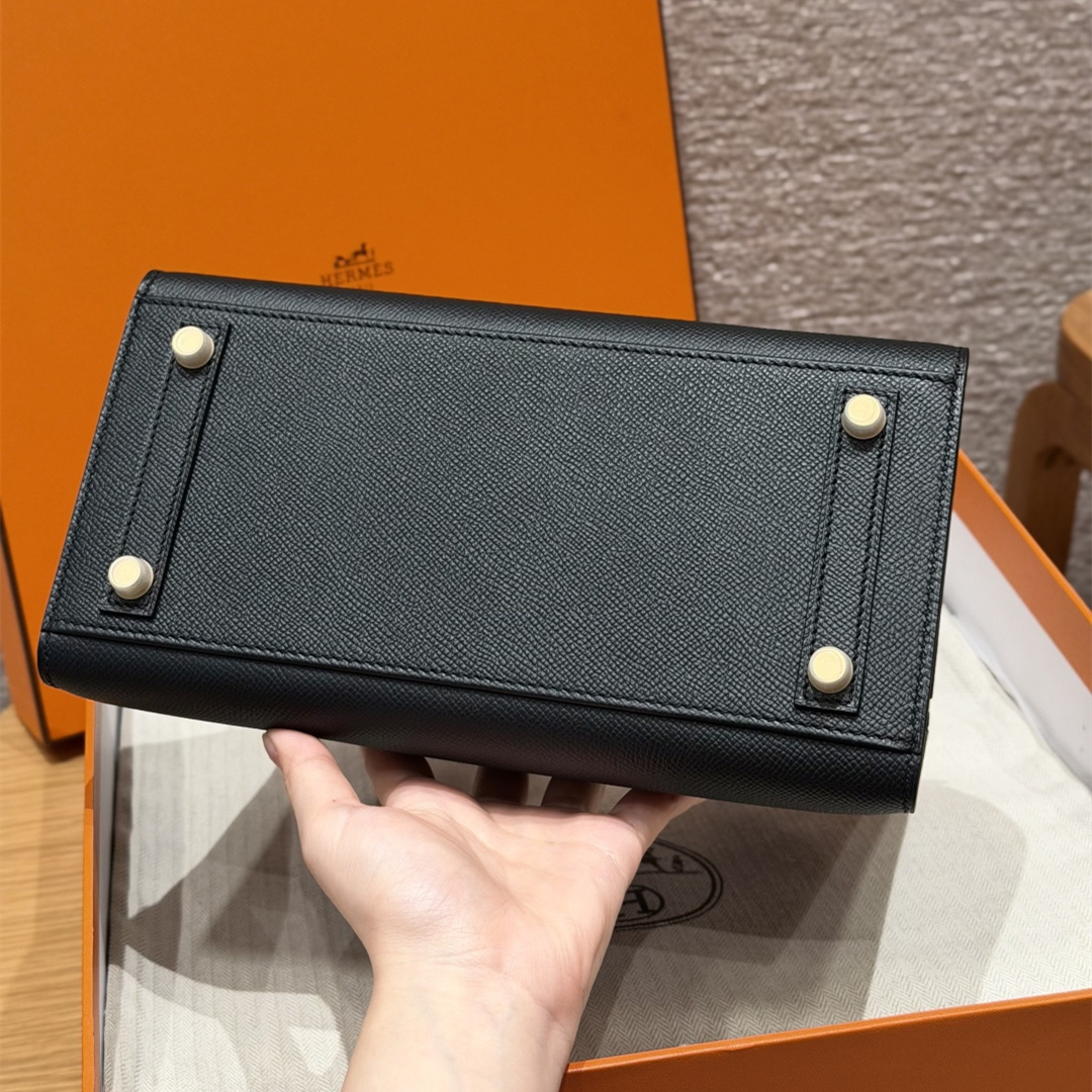 Hermès 愛馬仕 Leather Goods
