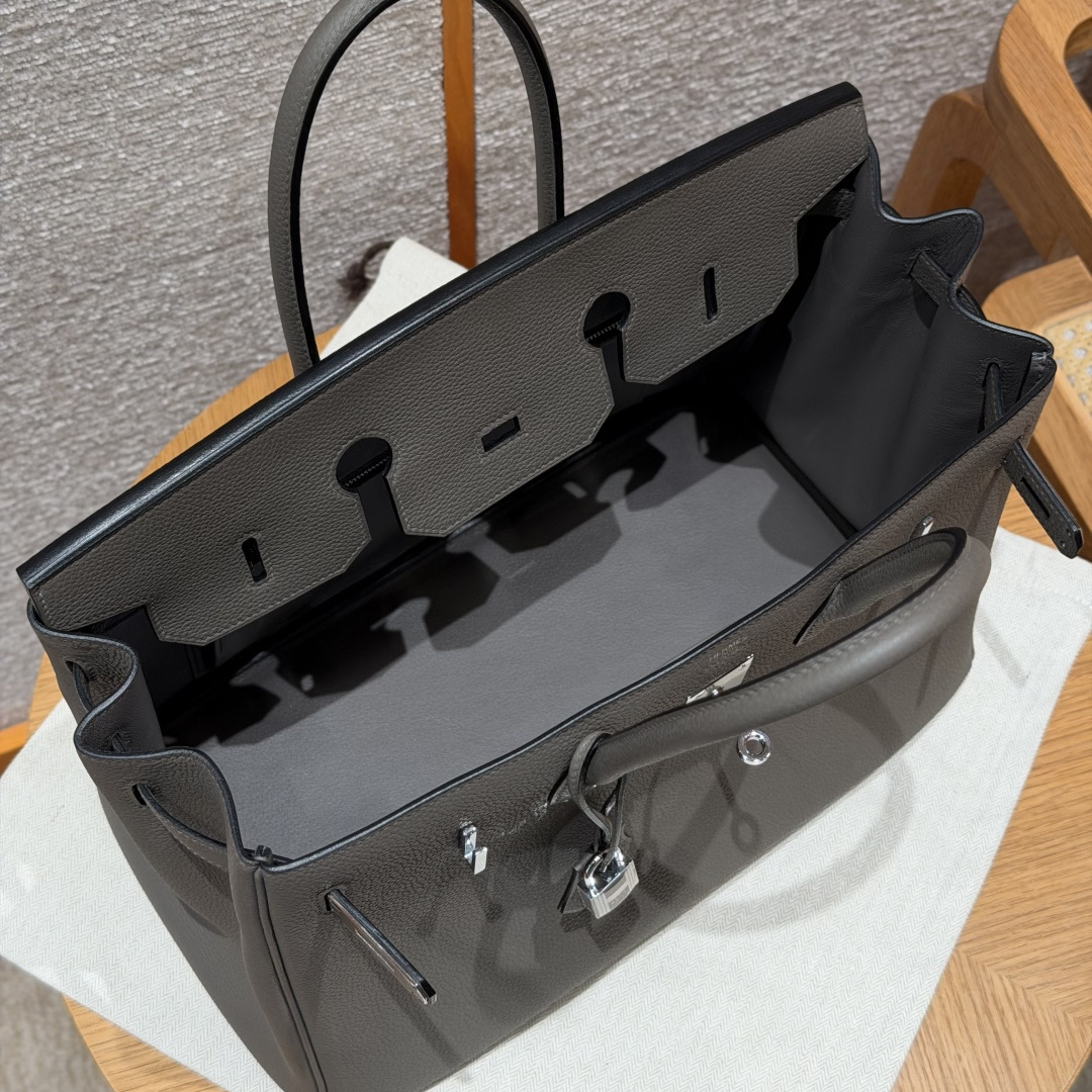 Hermès 愛馬仕 Leather Goods