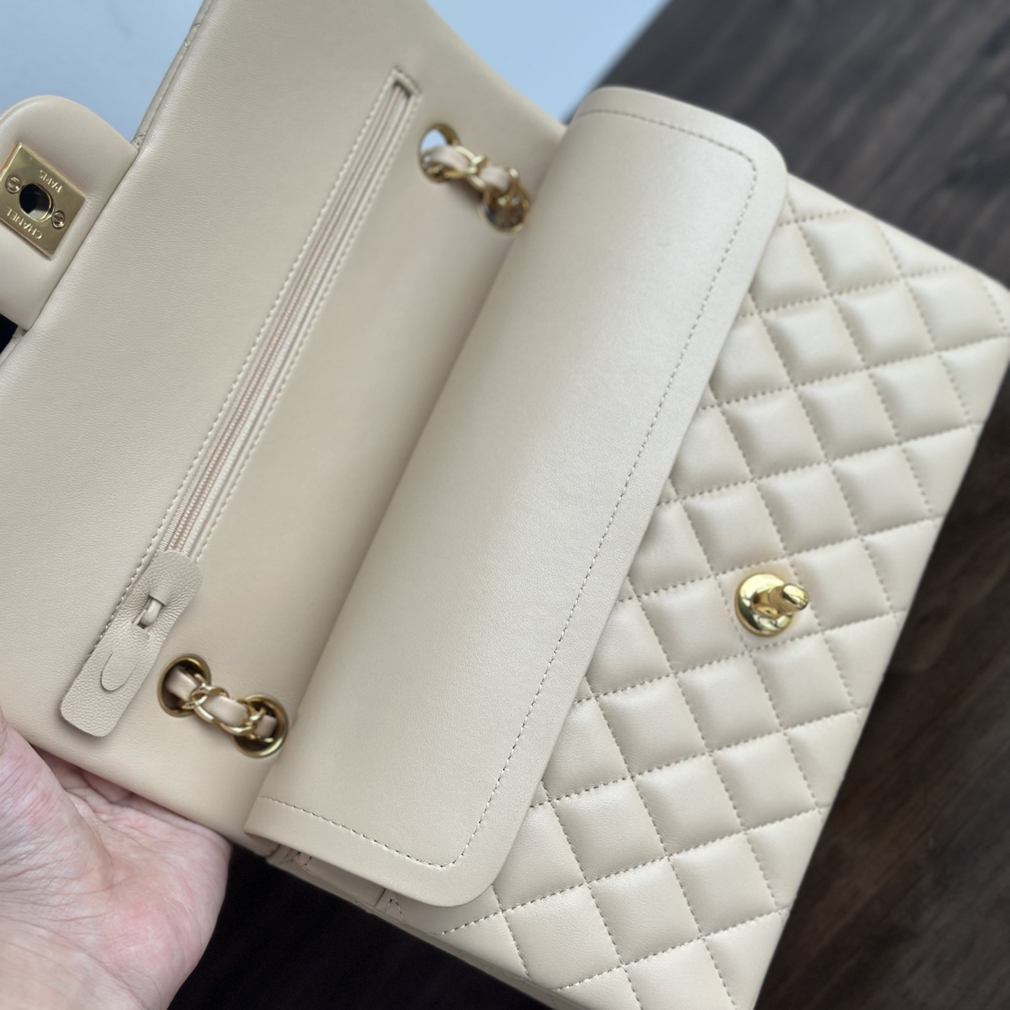 Chanel 香奈兒 Leather Goods