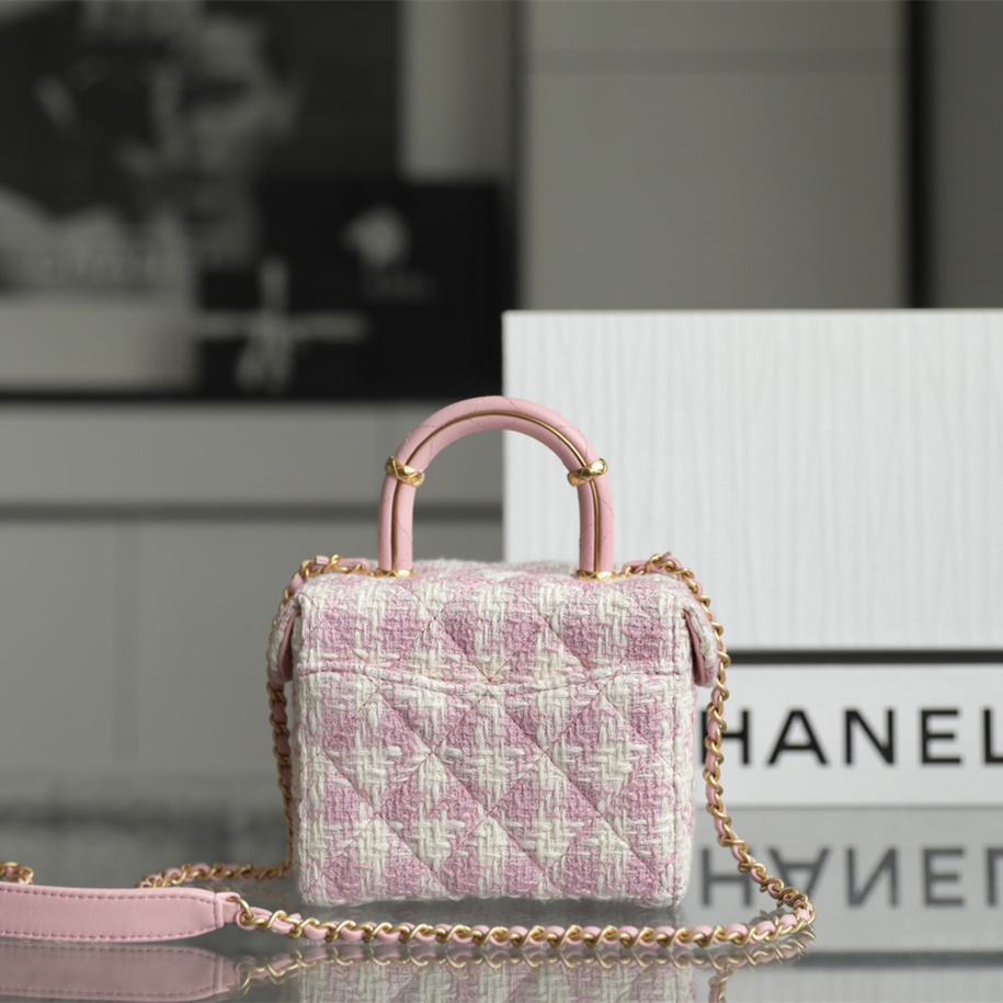 Chanel 香奈兒 Leather Goods