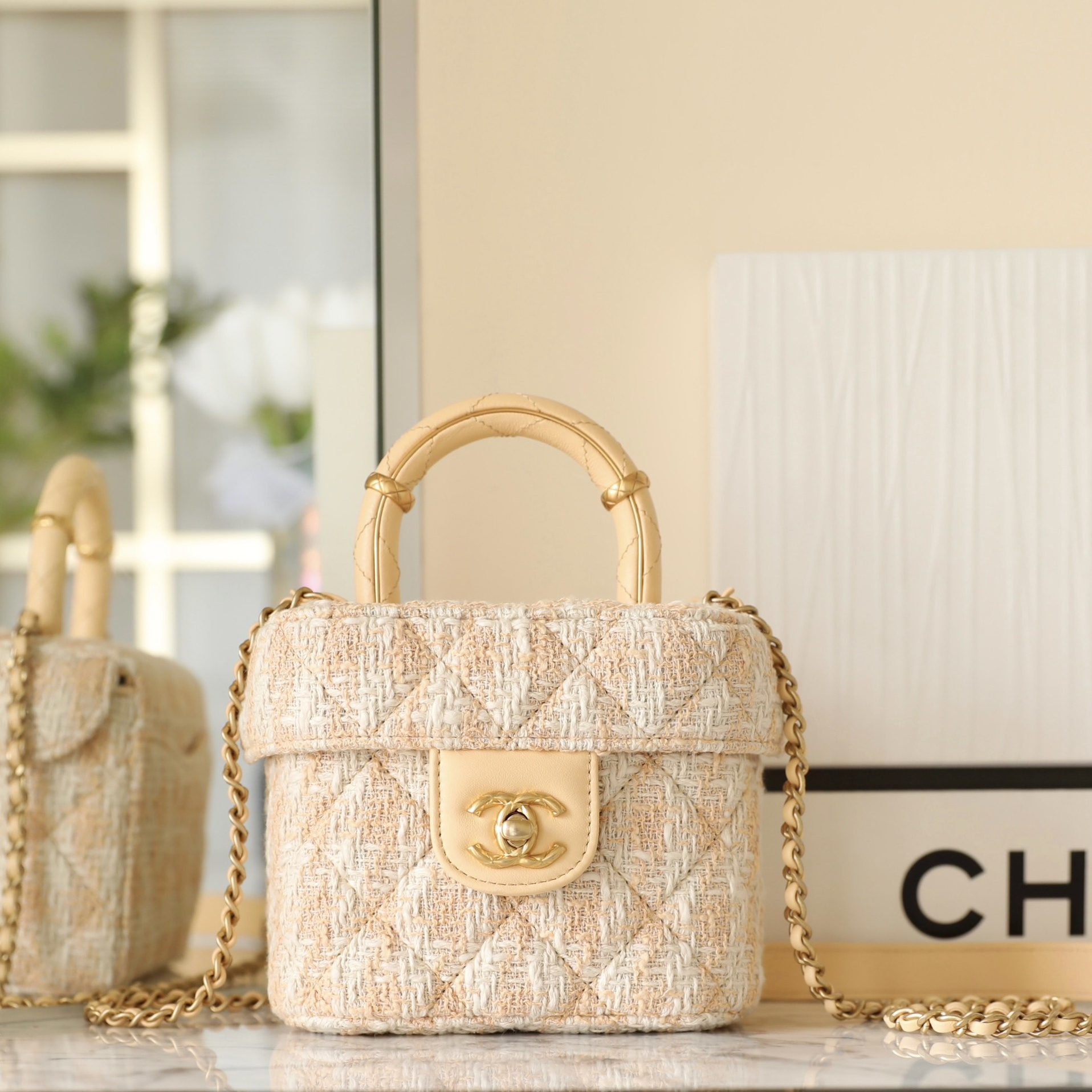 Chanel 香奈兒 Leather Goods