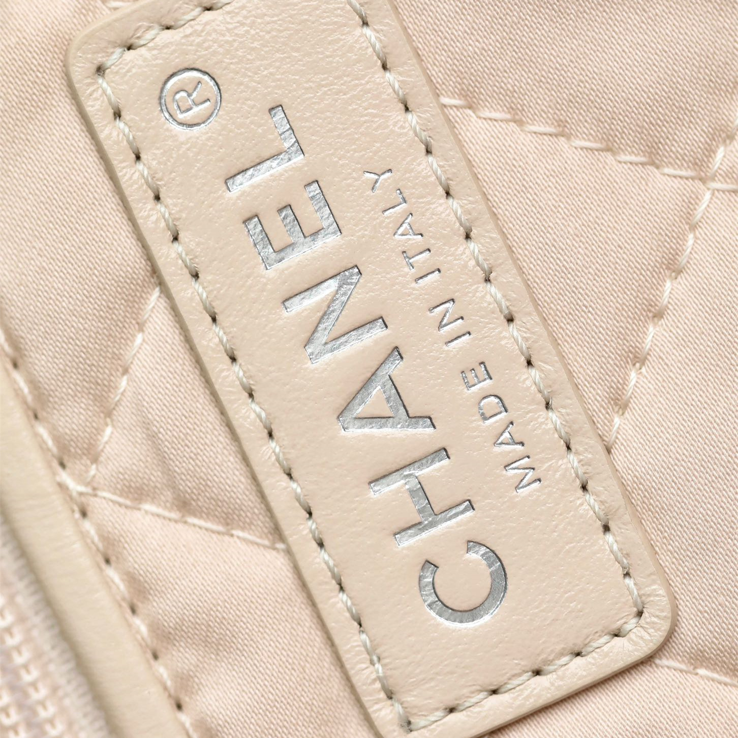 Chanel 香奈兒 Leather Goods