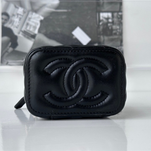 Chanel 香奈兒 Leather Goods