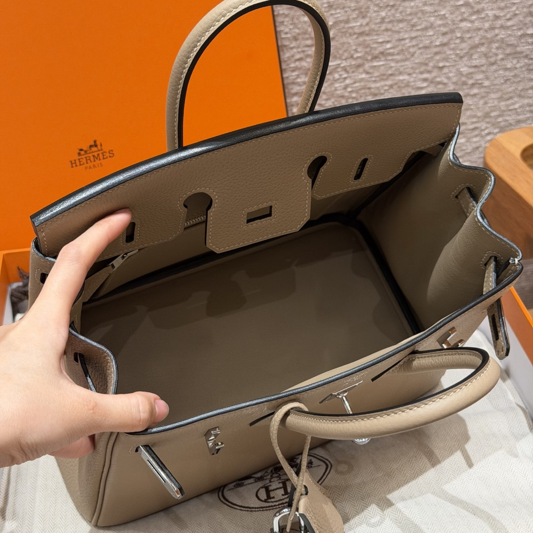 Hermès 愛馬仕 Leather Goods