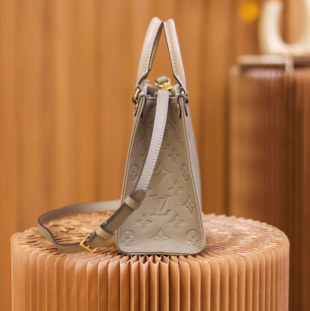 Louis Vuitton 路易威登 Leather Goods