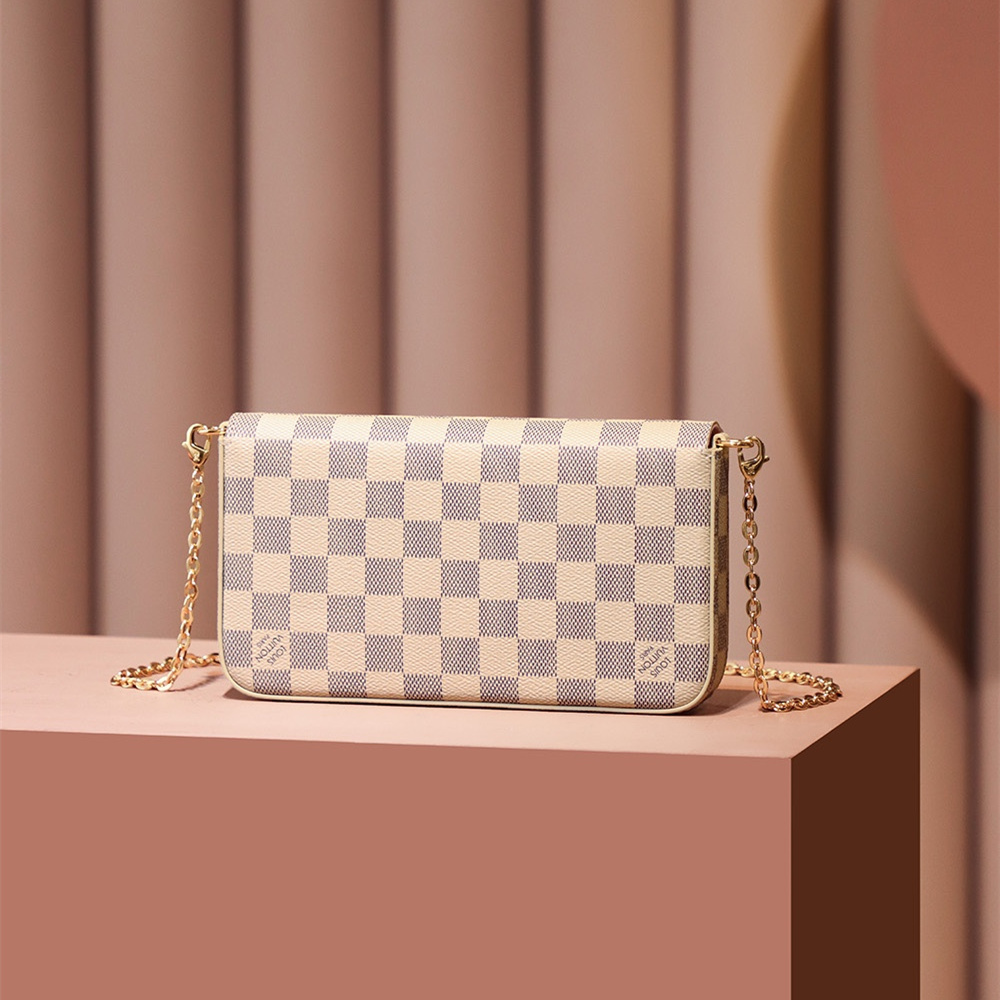 Louis Vuitton 路易威登 Chain Bag