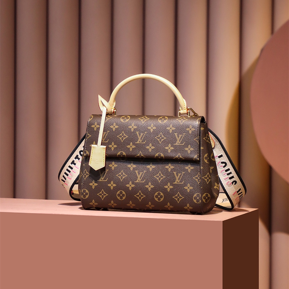 Louis Vuitton 路易威登 Leather Goods