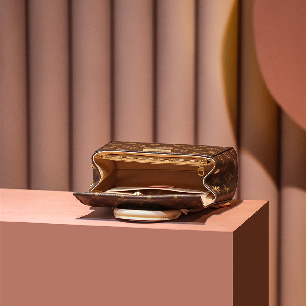 Louis Vuitton 路易威登 Leather Goods