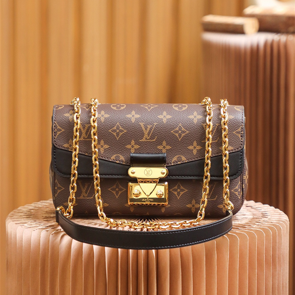 Louis Vuitton 路易威登 Chain Bag