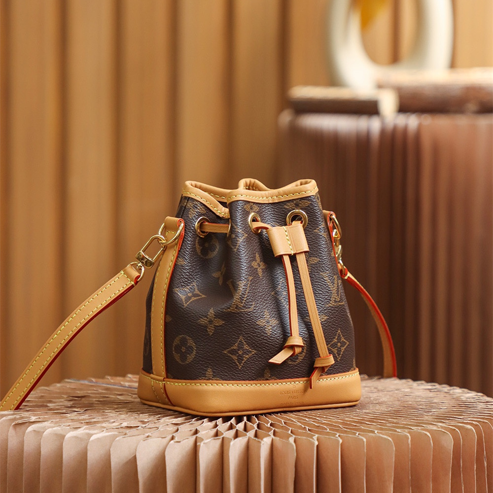 Louis Vuitton 路易威登 Bucket Bag