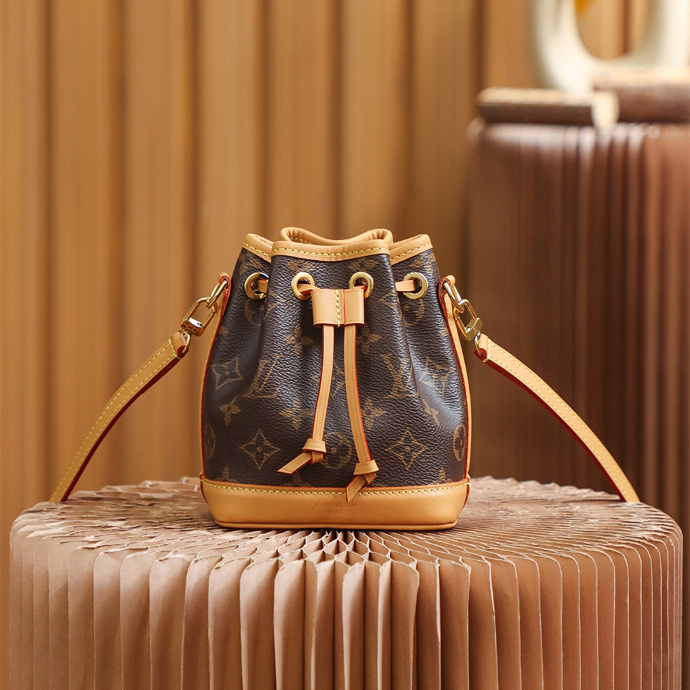 Louis Vuitton 路易威登 Bucket Bag