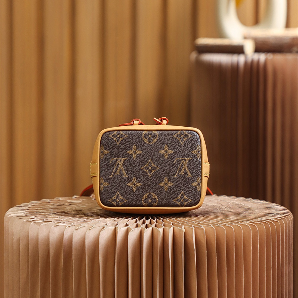 Louis Vuitton 路易威登 Bucket Bag