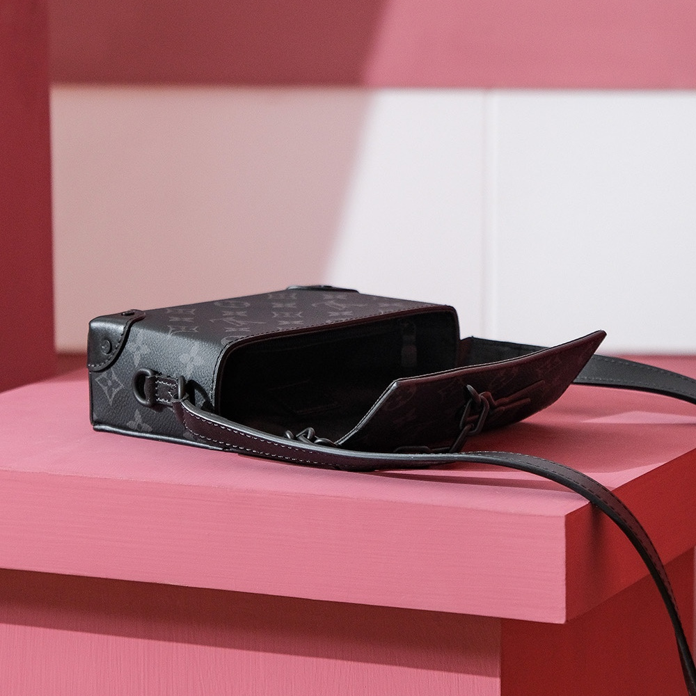 Louis Vuitton 路易威登 Leather Goods