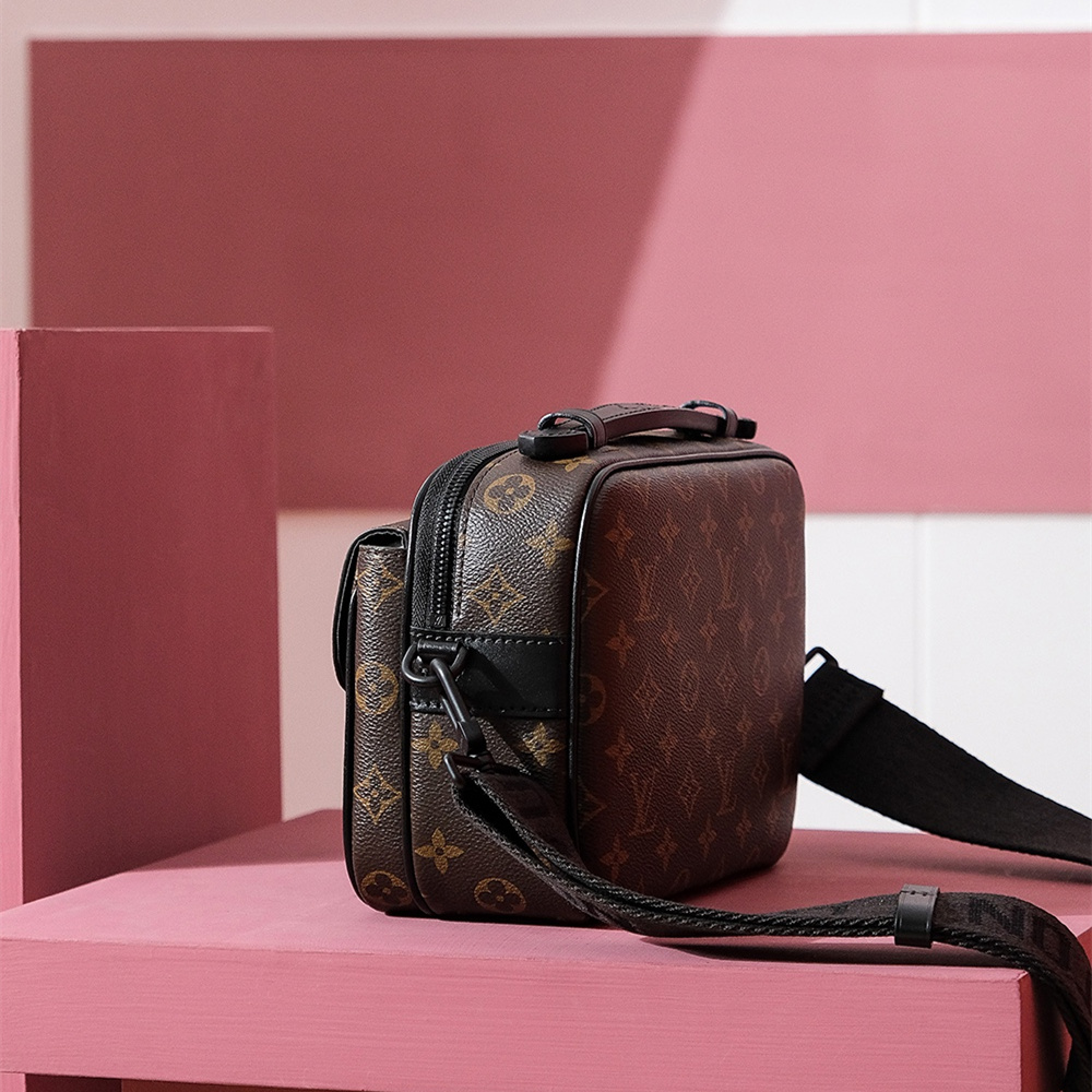Louis Vuitton 路易威登 Leather Goods