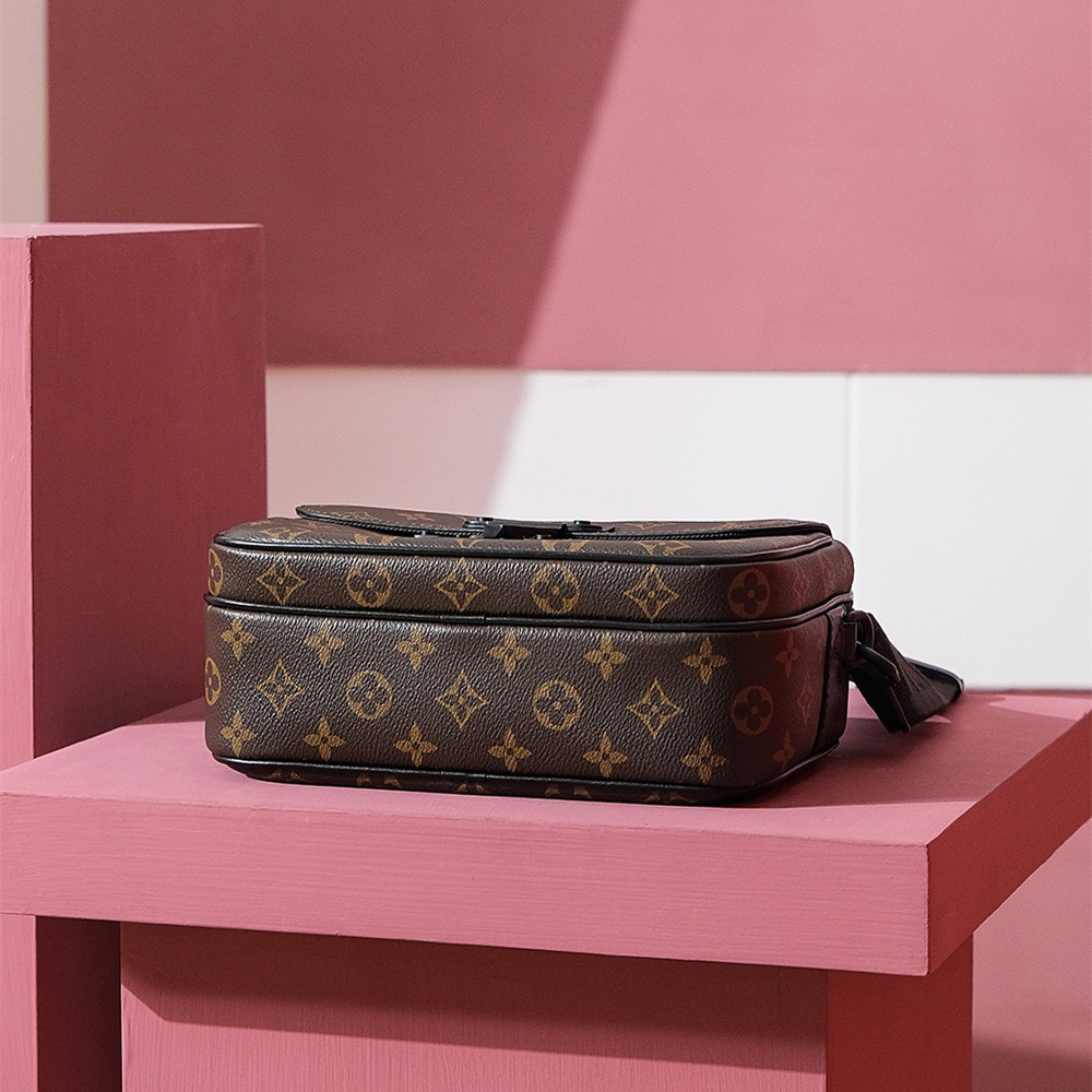 Louis Vuitton 路易威登 Leather Goods