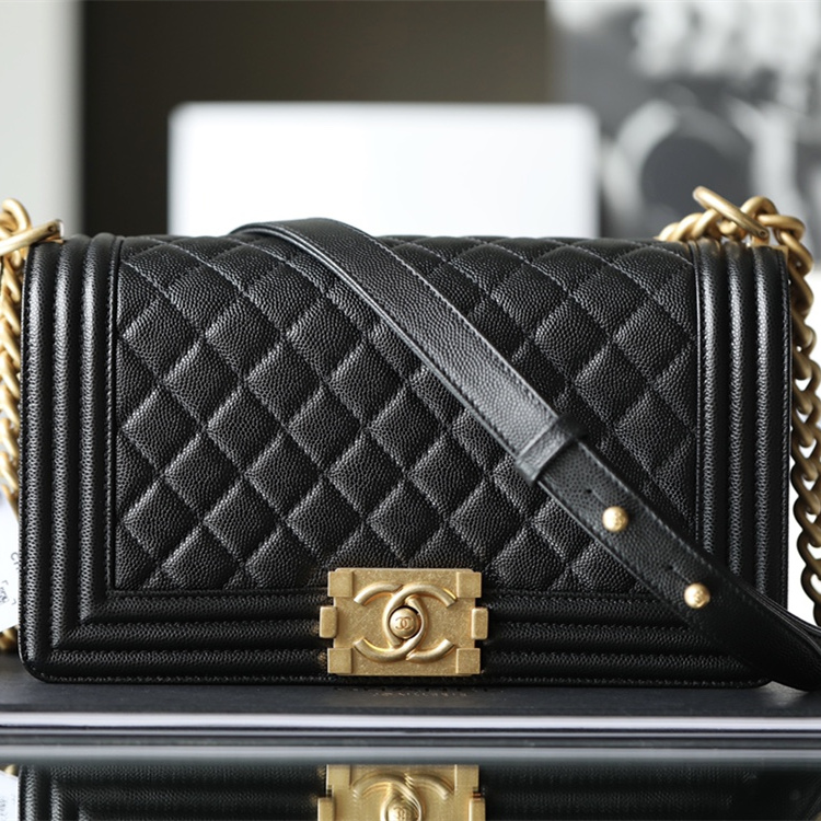Chanel 香奈兒 Leather Goods