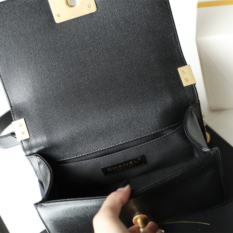 Chanel 香奈兒 Leather Goods