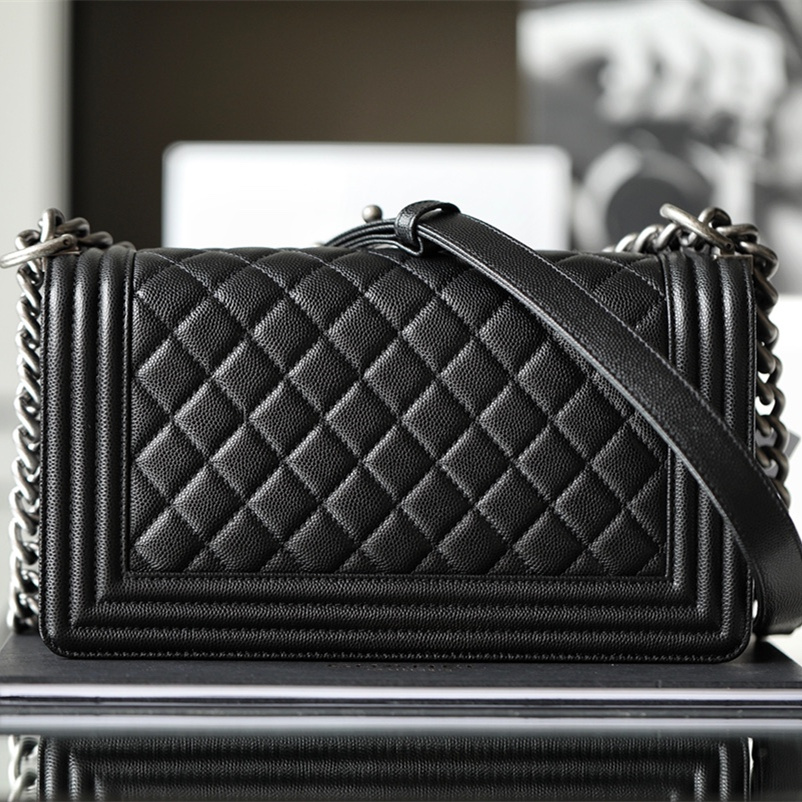 Chanel 香奈兒 Leather Goods