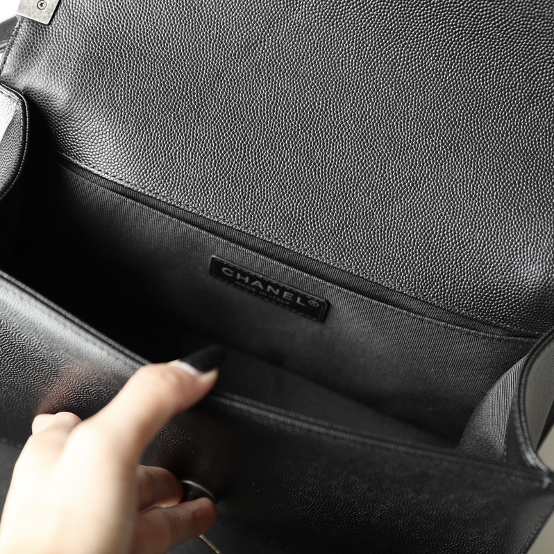 Chanel 香奈兒 Leather Goods