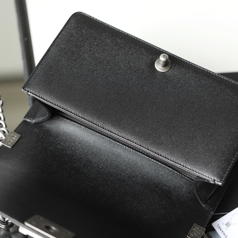Chanel 香奈兒 Leather Goods