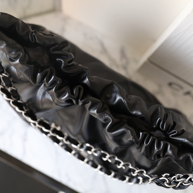 Chanel 香奈兒 Leather Goods