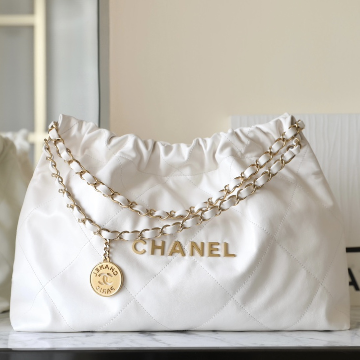 Chanel 香奈兒 Leather Goods