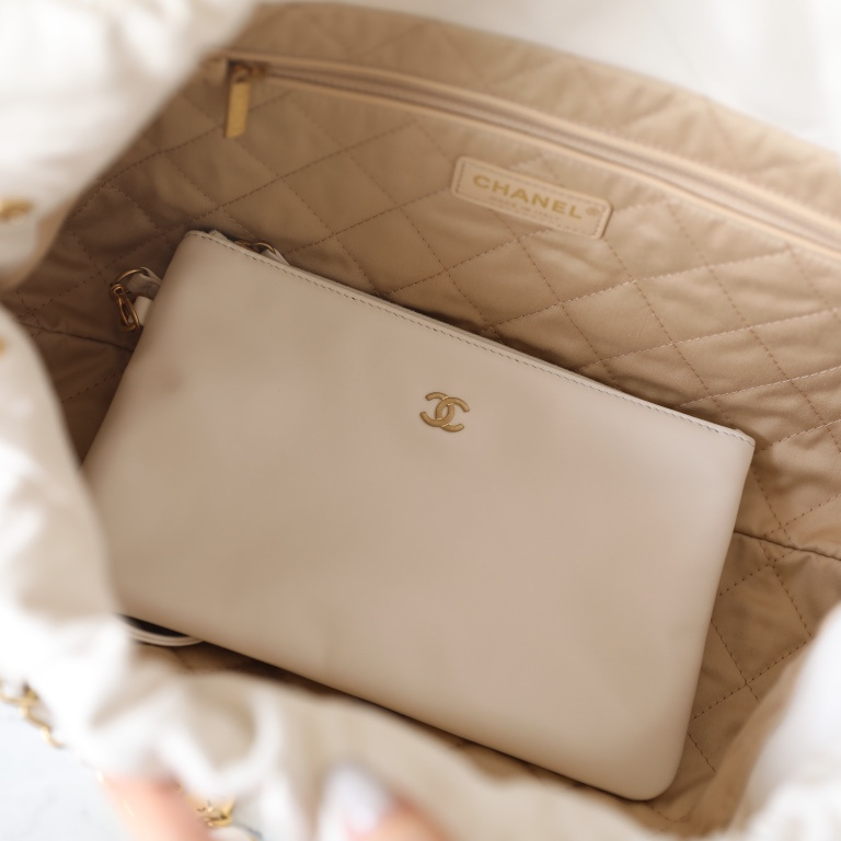 Chanel 香奈兒 Leather Goods