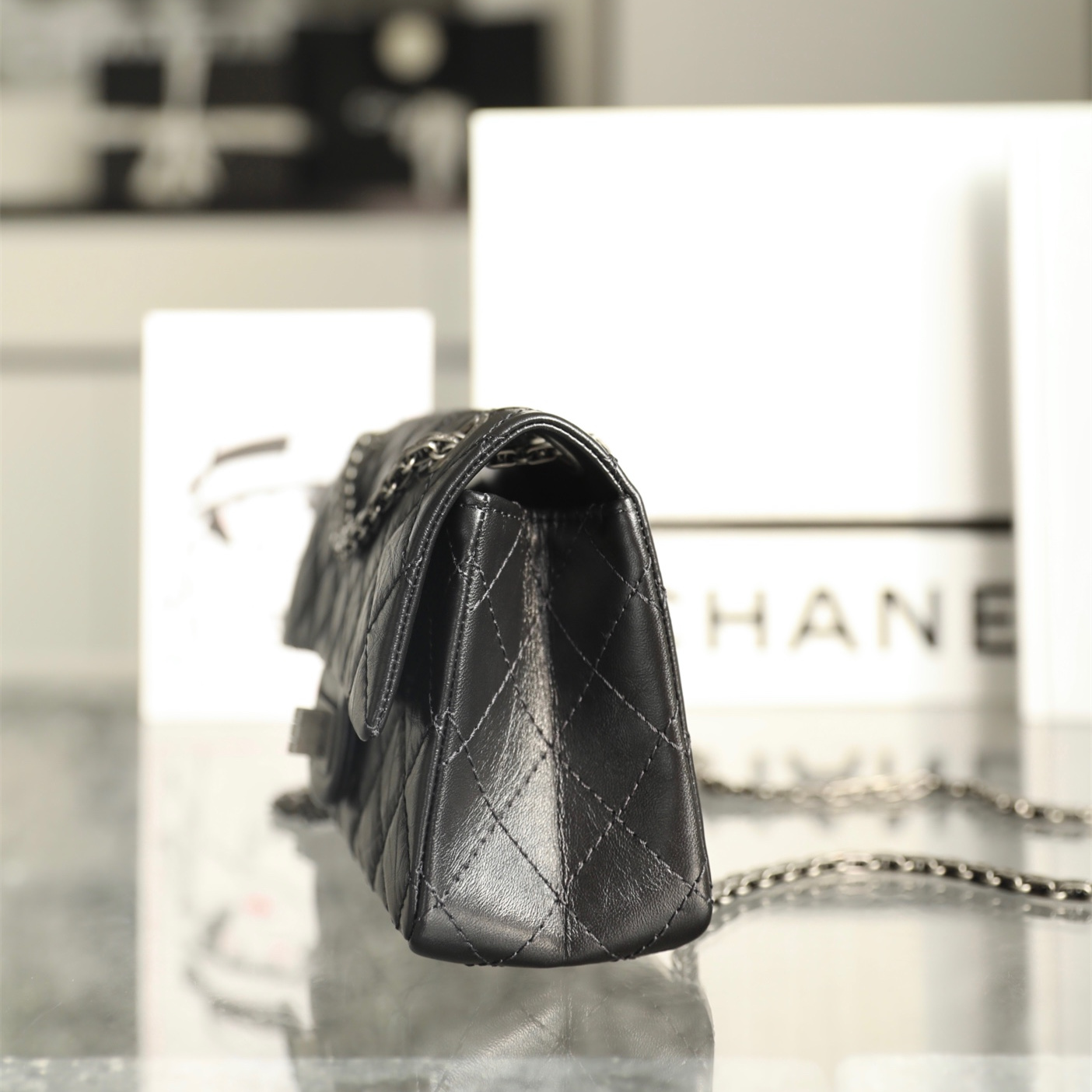 Chanel 香奈兒 Leather Goods