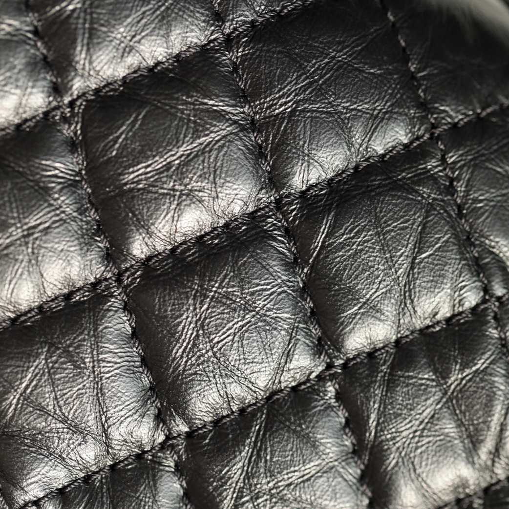Chanel 香奈兒 Leather Goods