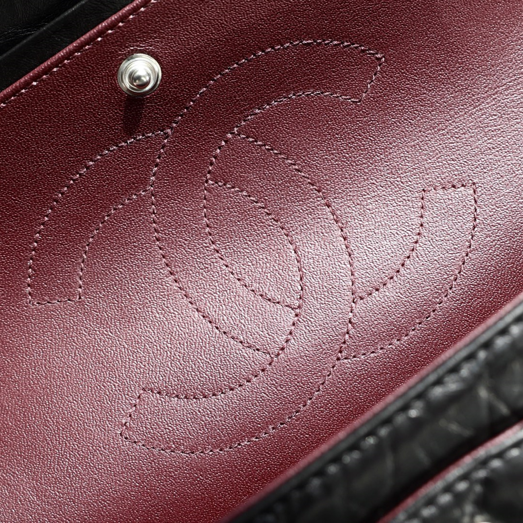 Chanel 香奈兒 Leather Goods