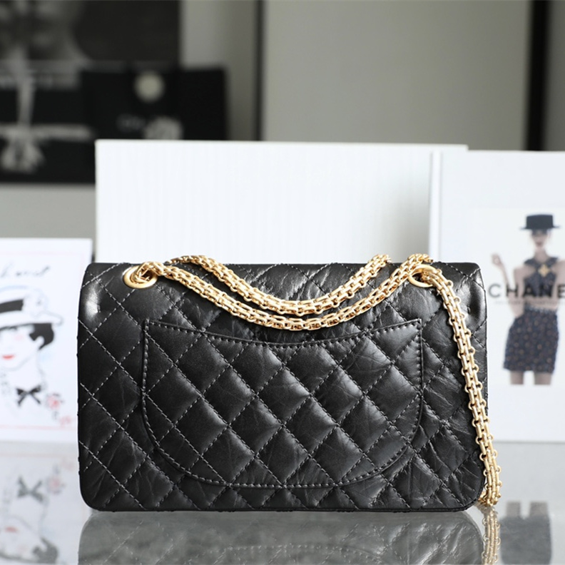 Chanel 香奈兒 Leather Goods