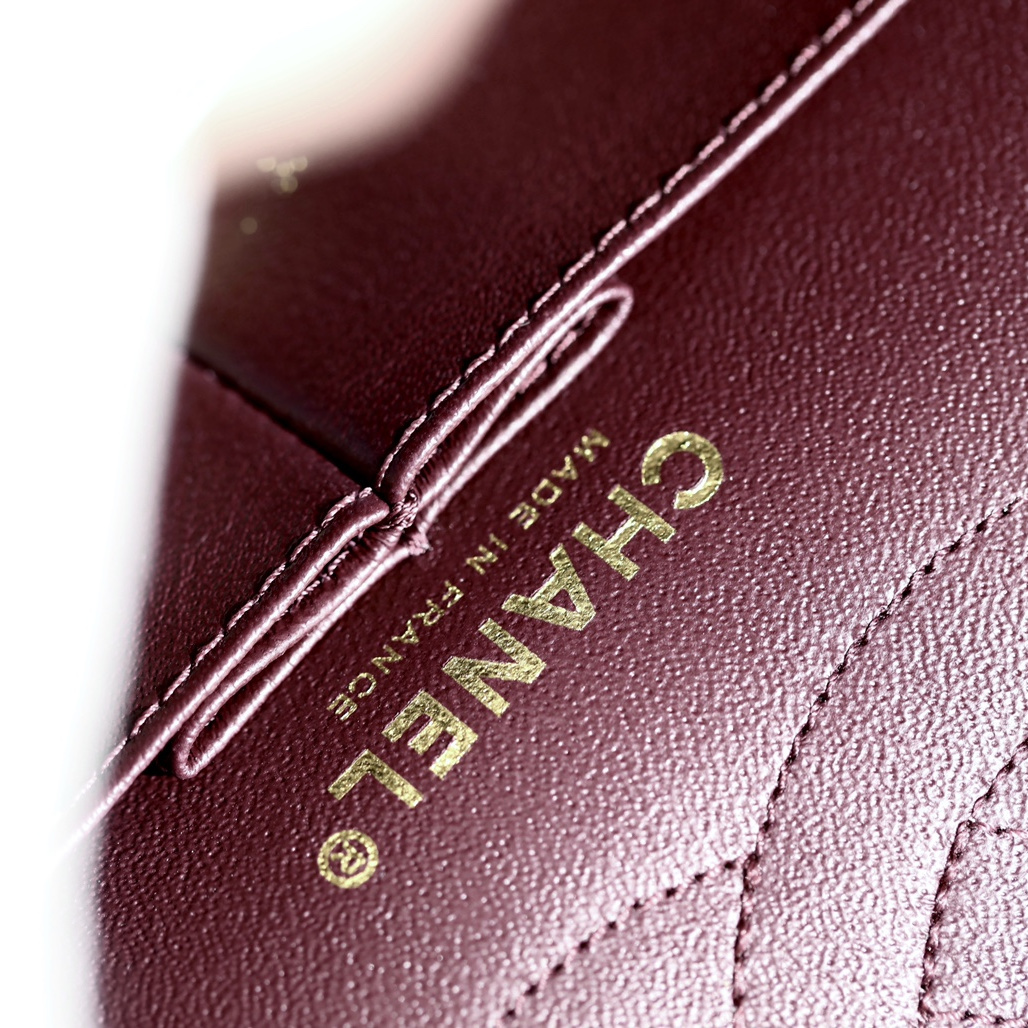 Chanel 香奈兒 Leather Goods