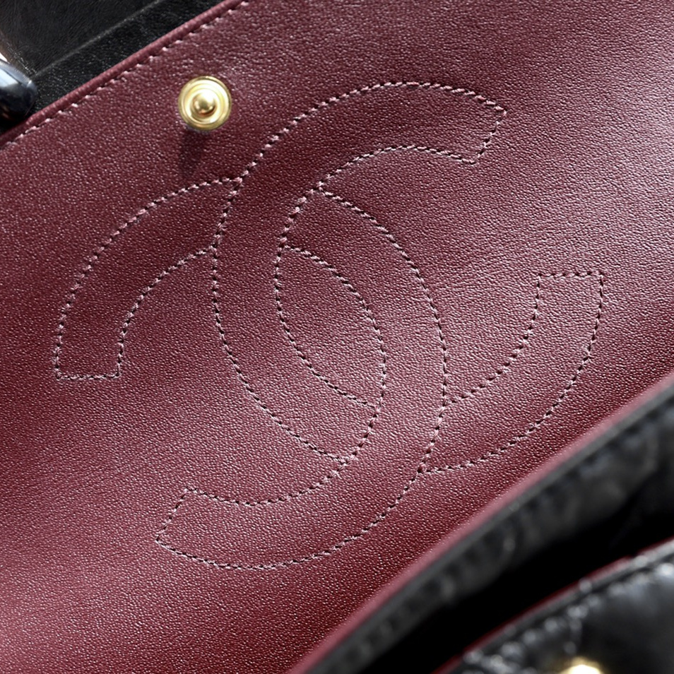 Chanel 香奈兒 Leather Goods
