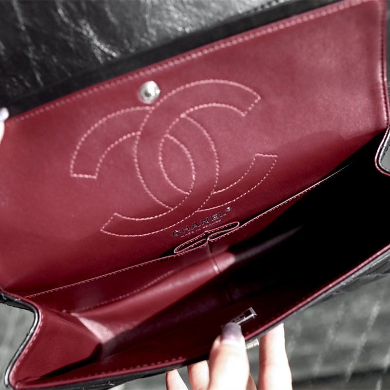 Chanel 香奈兒 Leather Goods