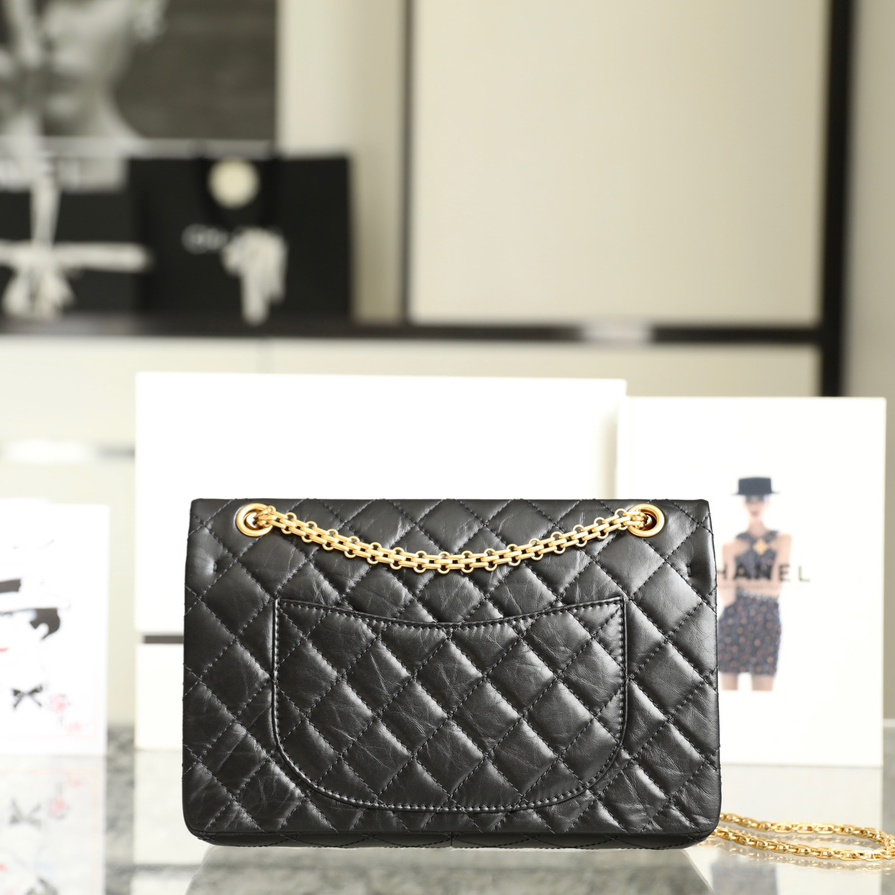Chanel 香奈兒 Leather Goods