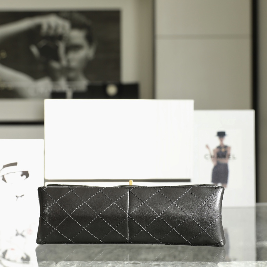 Chanel 香奈兒 Leather Goods