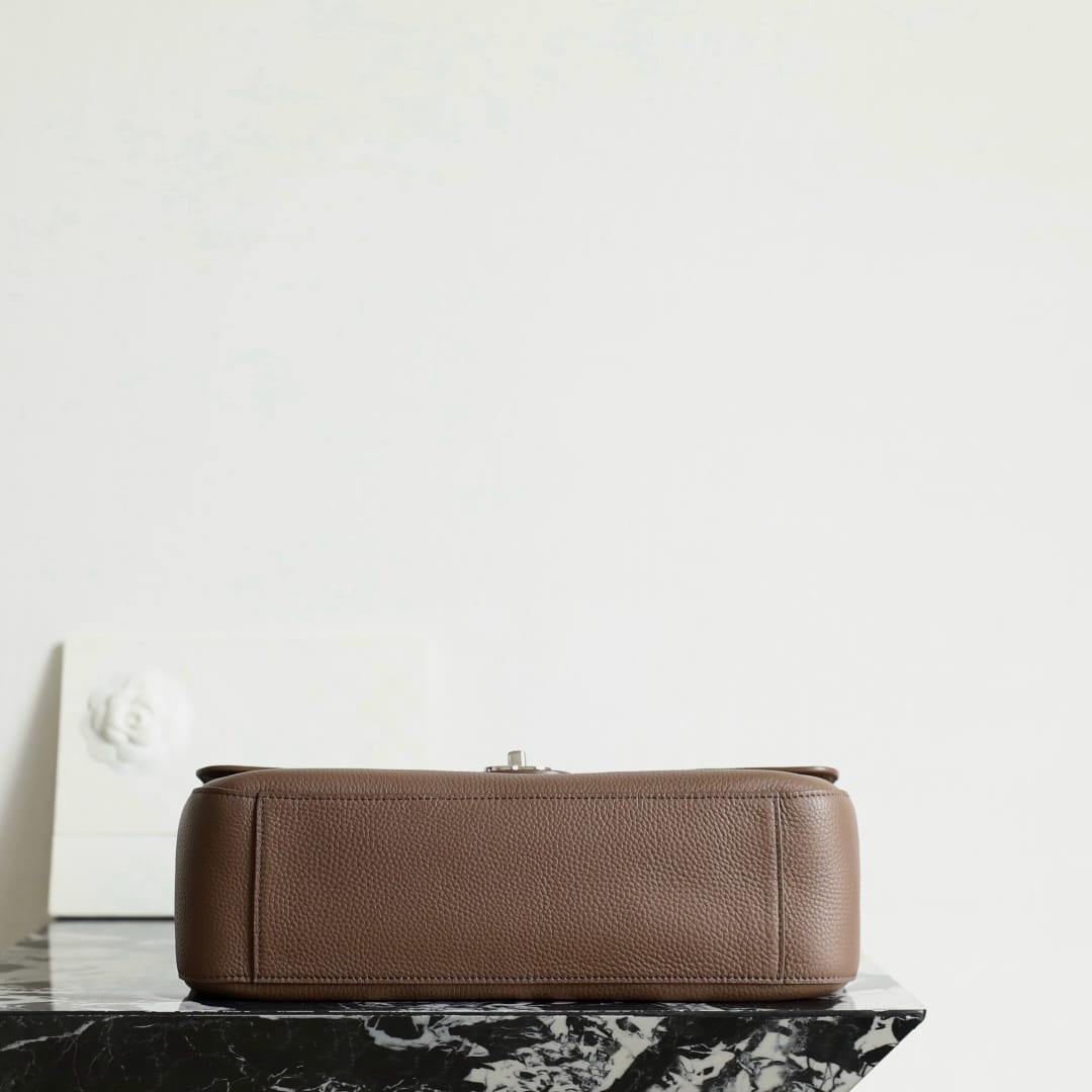 Chanel 香奈兒 Leather Goods