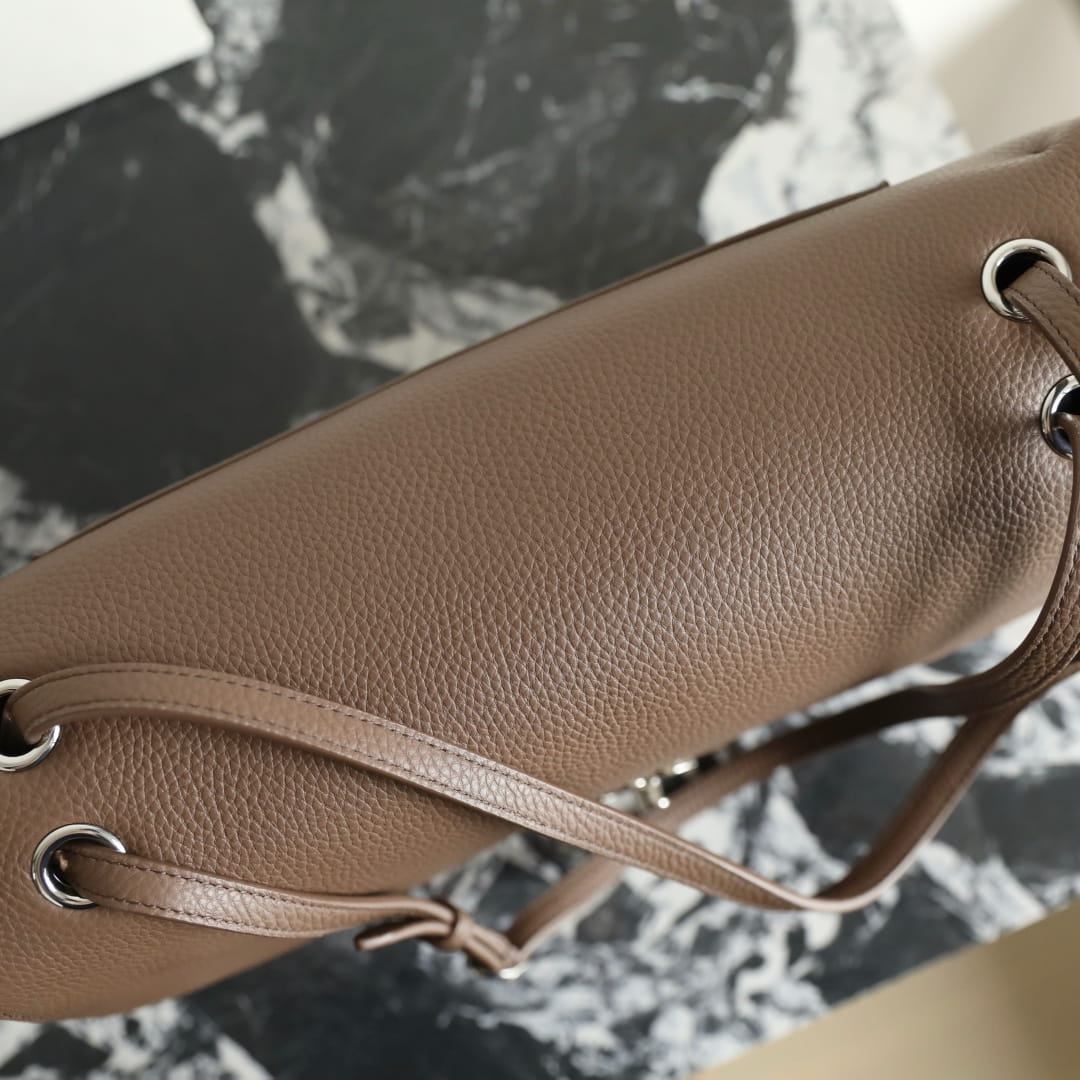 Chanel 香奈兒 Leather Goods