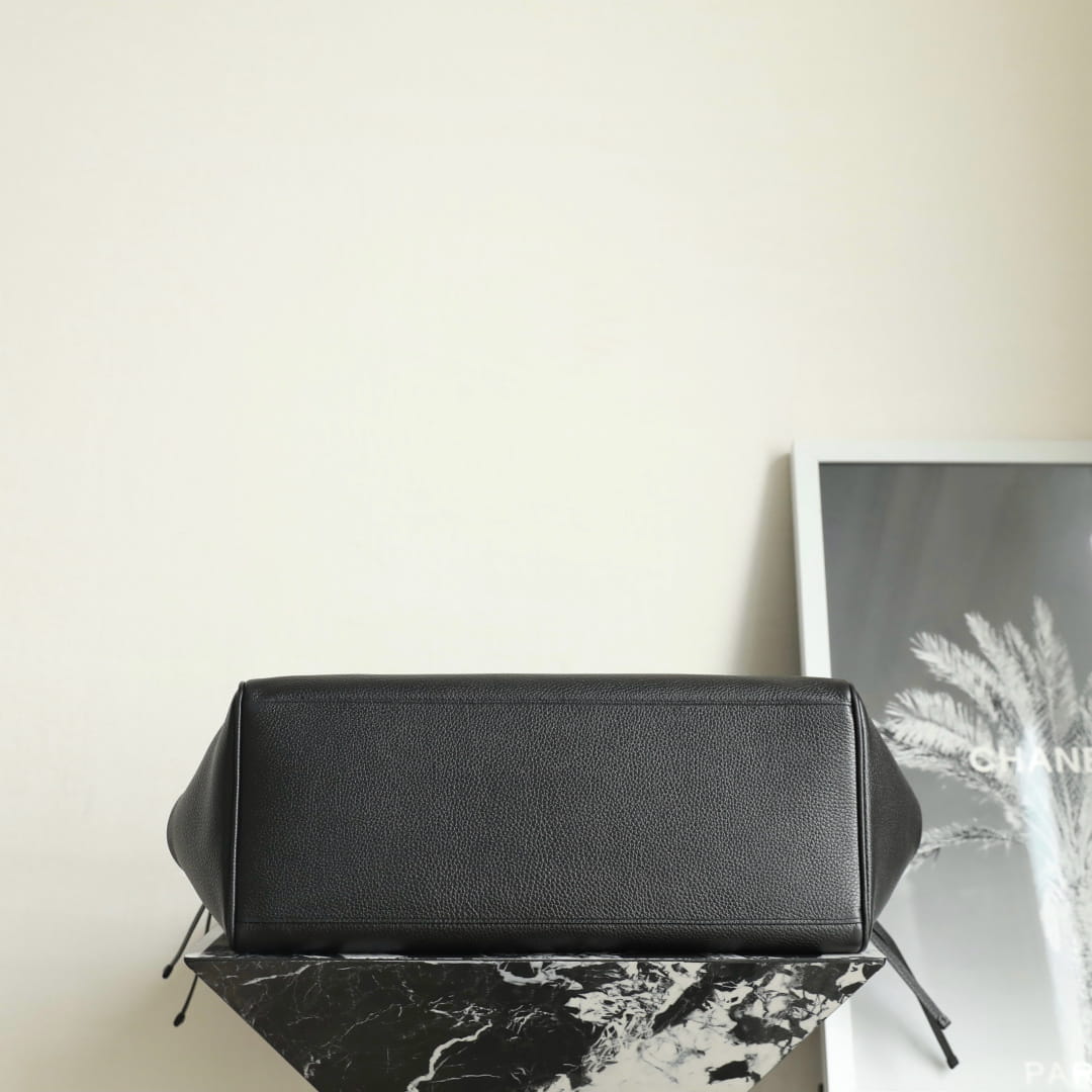 Chanel 香奈兒 Top Handle Bag