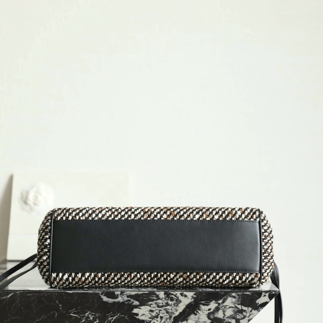 Chanel 香奈兒 Top Handle Bag