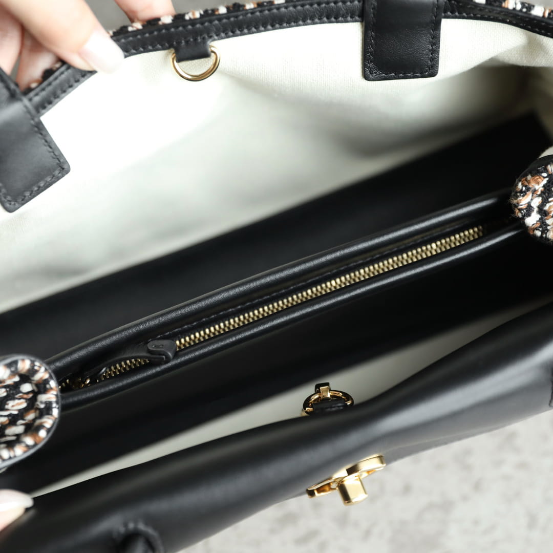 Chanel 香奈兒 Top Handle Bag