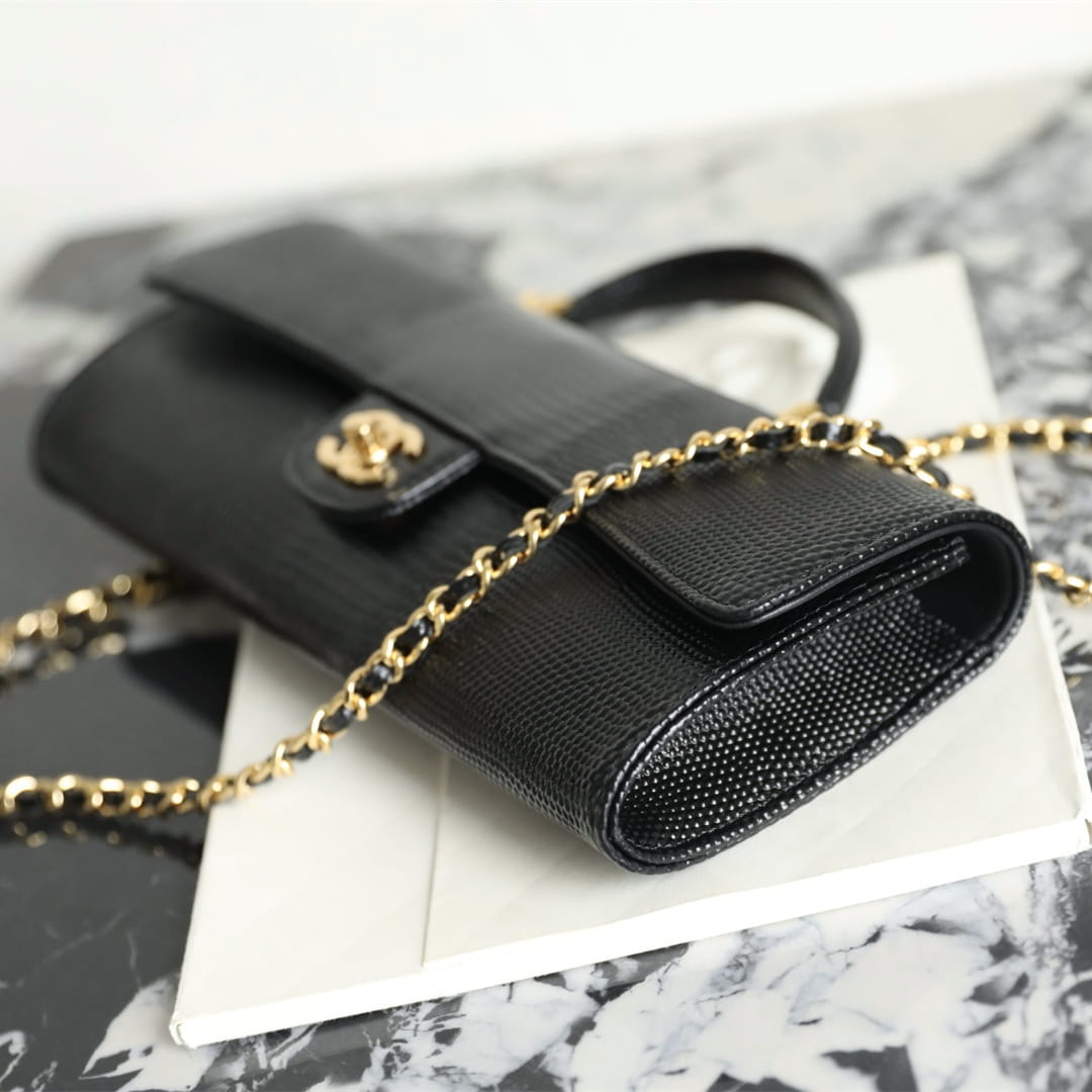 Chanel 香奈兒 Leather Goods
